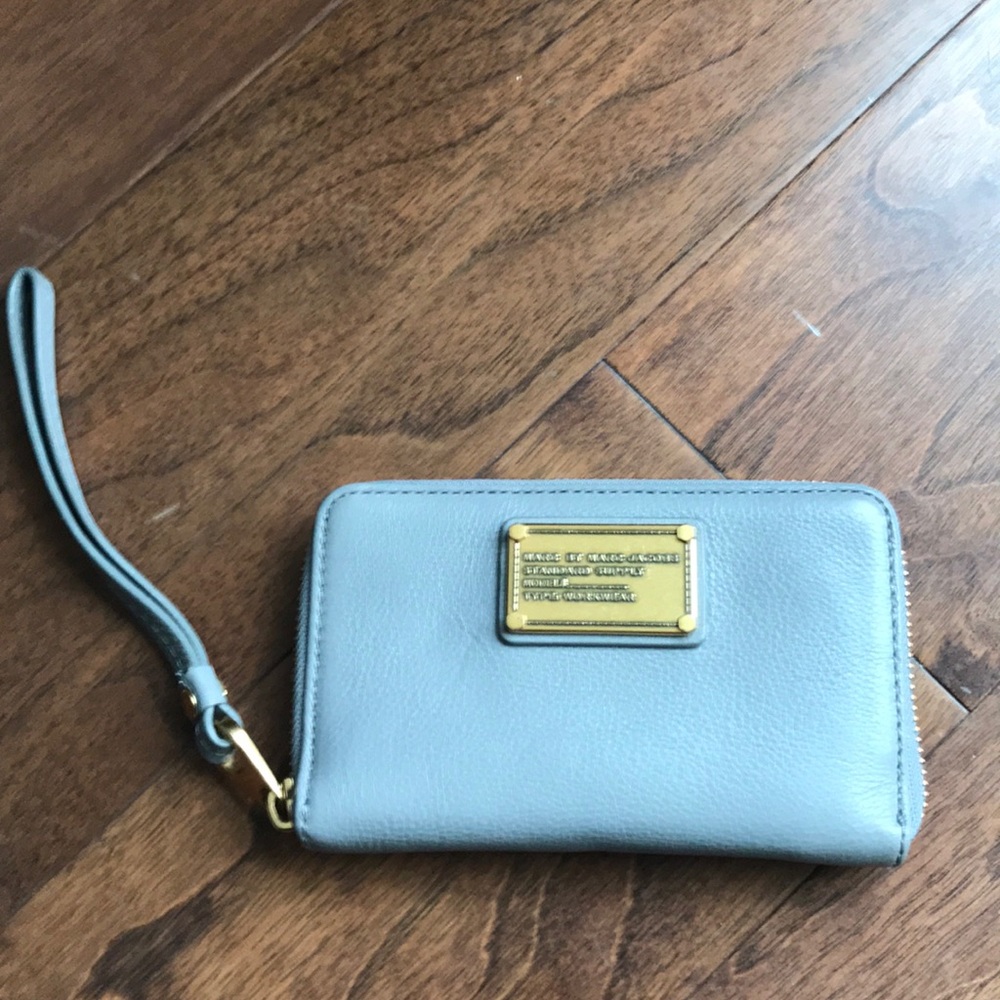 Marc Jacobs wristlet